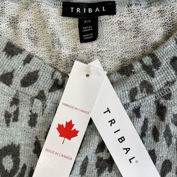 TRIBAL Womens Scoop Neck Lightweight Leopard Print Sweater Icy Blue Size S NWT - Picture 4 of 8